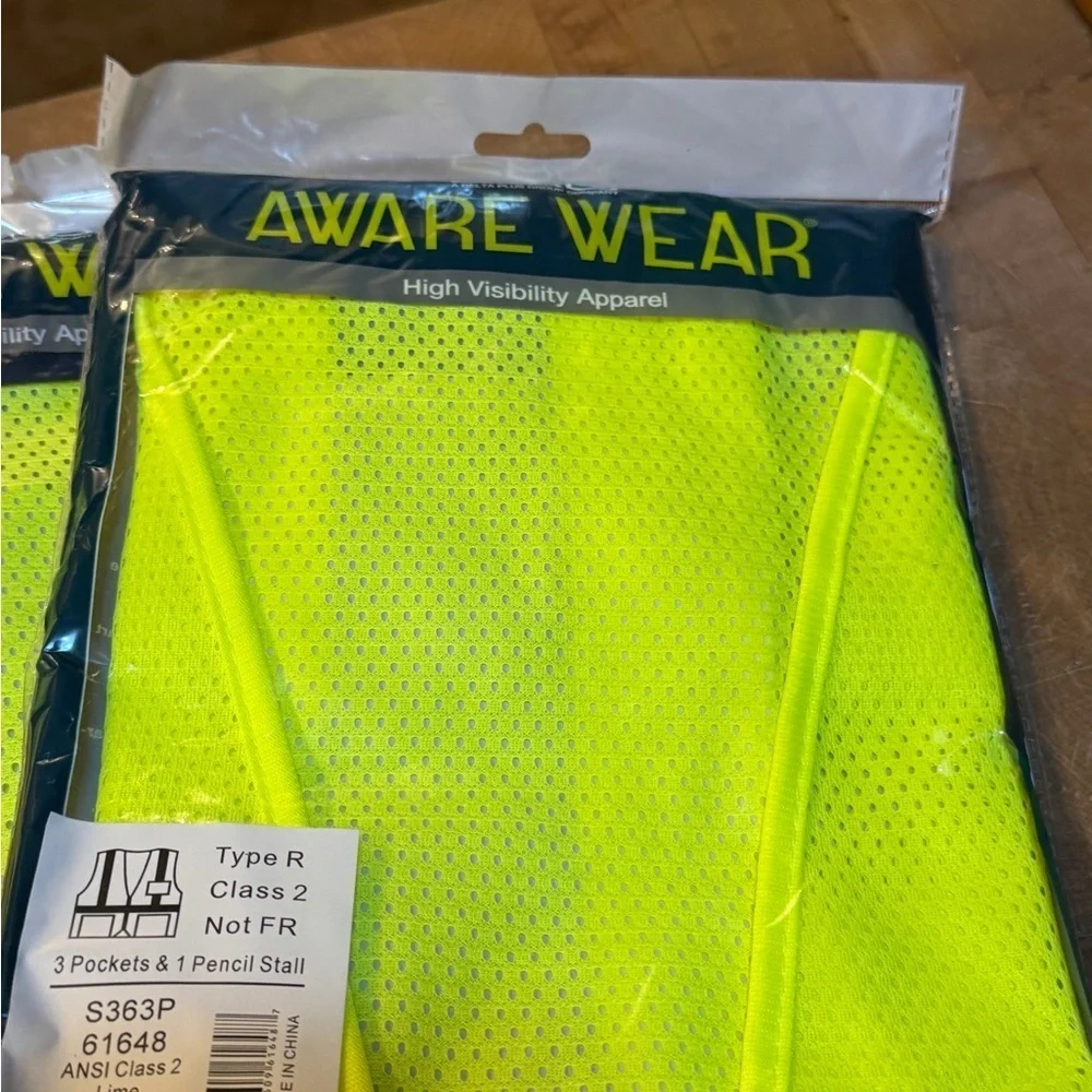 High Visibility Safety Vests Neon Green 3 pocket Aware Brand New Lot of 4